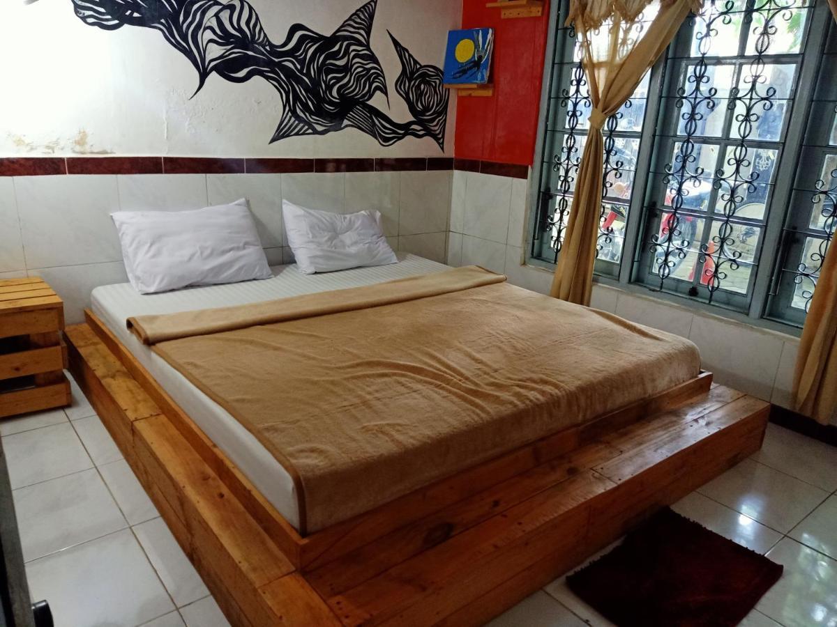 Deoplet Homestay & Gallery Yogyakarta Exteriör bild