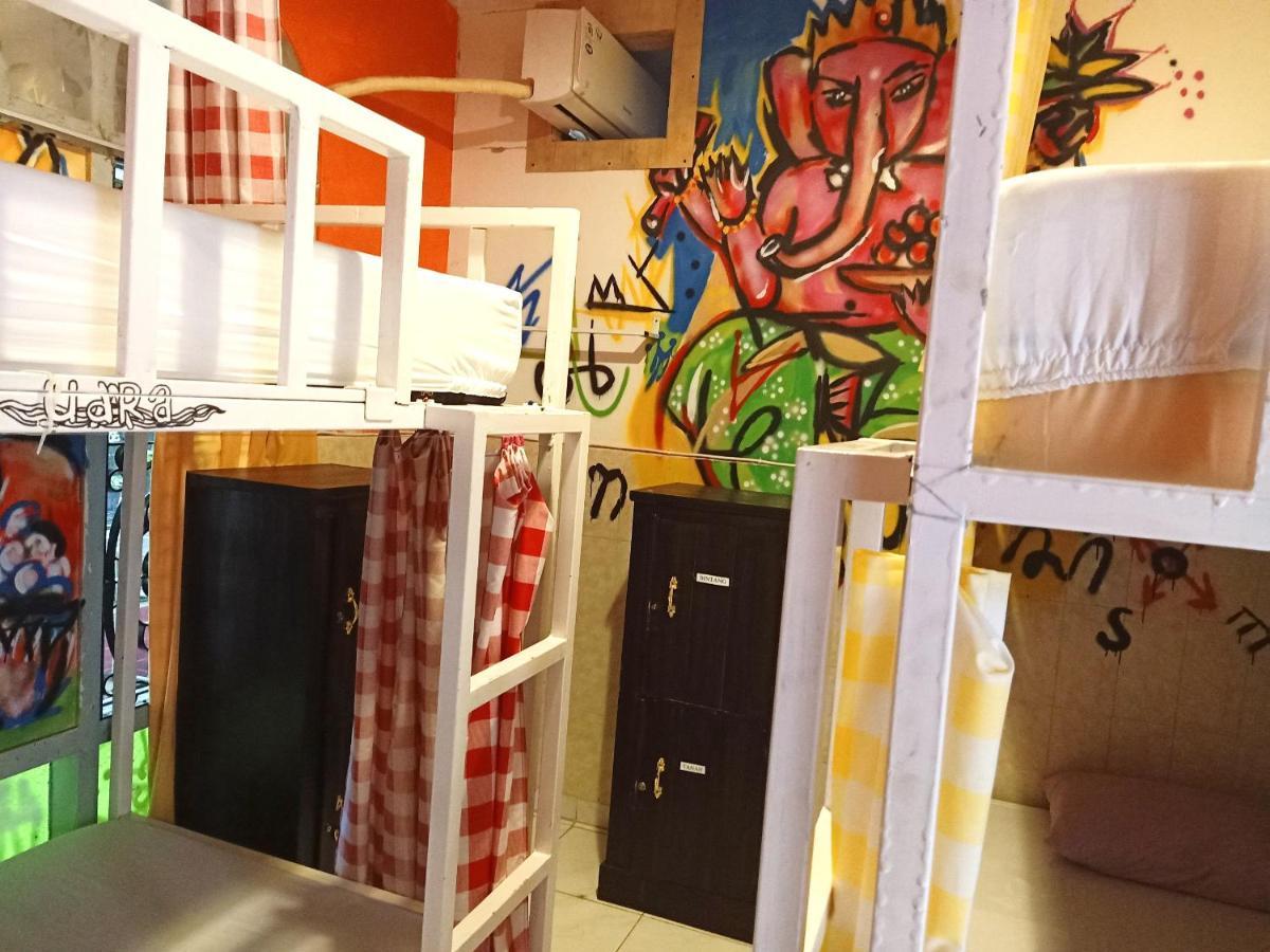 Deoplet Homestay & Gallery Yogyakarta Exteriör bild